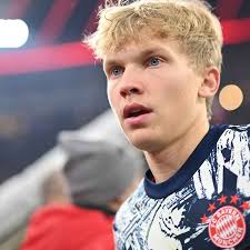 FC Bayern trauert um Kult-Fan Michael "Buschmann" Zeman