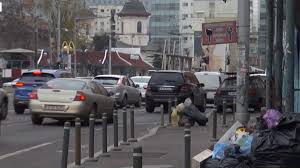 Jun 07, 2021 · protestatara de serviciu a rtv, codruta cerva, și alte două persoane care au aruncat saci de gunoi, duminică, 6 iunie 2021, în fața primăriei sectorului 1 și la locuința edilului clotilde armand au fost sancționate contravențional cu suma totală de 36.000 de lei, au declarat pentru g4media.ro surse din poliția locală a sectorului 1. Romprest AnunÅ£ SurprizÄƒ In Scandalul De La Sectorul 1 De Azi RidicÄƒm Gunoiul Suma PlÄƒtitÄƒ De Primaria De Sector