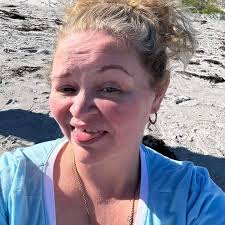 What do you think about her ☺️❤️