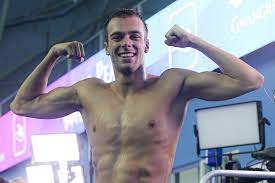 Successivamente, complice lo sviluppo fisico e la notevole statura, passò allo stile libero. Gregorio Paltrinieri Oro Nella 5 Km Agli Europei Non Penso Alle Critiche Oggi Ho Fatto A Spallate Oa Sport
