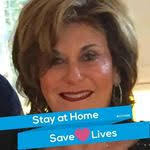 Donna Robak's Instagram, Twitter & Facebook