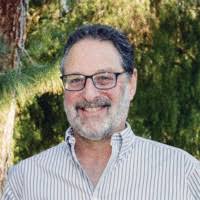 Robert Selan's Instagram, Twitter & Facebook