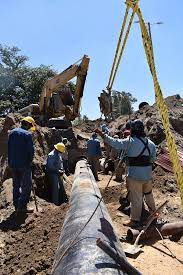 Continúan trabajos de reparación en tubería afectada por fuga de agua:  SAPAO – Coordinación General de Comunicación Social y Vocería del Gobierno  del Estado