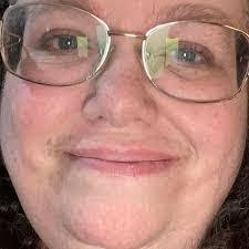 Robin Sturgeon's Instagram, Twitter & Facebook