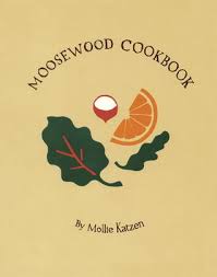 Moosewood restaurant cooking for health is all about flavorful, simple vegetarian and vegan recipes. The Moosewood Cookbook Recipes From Moosewood Restaurant Ithaca New York By Mollie Katzen