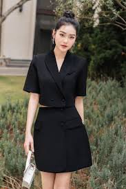 SET ÁO NGẮN TAY 2 CÚC + CHÂN VÁY HERA