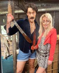 Shuester from 'glee', had a big.entrance.in last night's 'american 'ahs: The Ahs Zone On Twitter Matthew Morrison And Billie Lourd Behind The Scenes Of American Horror Story 1984 Ahs1984