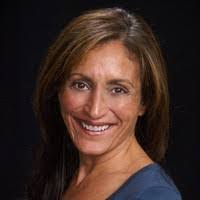 Flossie Stiles's Instagram, Twitter & Facebook