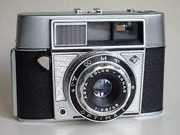 The agfa optima sensor electronic series all use modern alkaline batteries (i have 4 models from this range) they use the v625u as stated in the manuals. Agfa Optima I Camerapedia Fandom