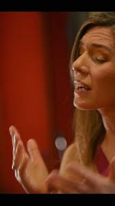 Amo estas mañanas donde el frío me invita a disfrutar de las canciones más  lindas: guitarra, café y solcito ☀️ La simpleza y la profundidad siempre  tan bien combinadas por los maestros