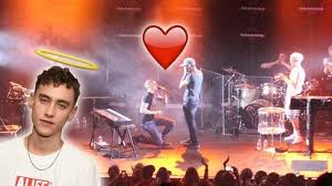 Finally an interview with olly and neil together, they are the cutest.years & years' olly and clean bandit's neil on their romance: Watch Years And Years Help Fan Propose To His Boyfriend On Stage Popbuzz