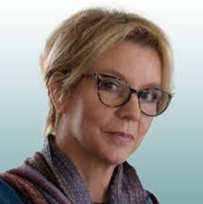 Tamara Poff's Instagram, Twitter & Facebook