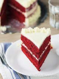 In a large mixing bowl mix together the oil, buttermilk, food coloring, vanilla and vinegar. Red Velvet Cake With Ermine Frosting The Unlikely Baker