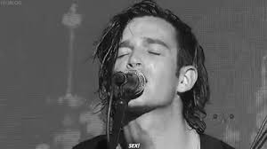 Fka twigs and the 1975 frontman matt healy have gone instagram official after weeks of dating rumours. 104 Images About Matt Healy On We Heart It See More About The 1975 Matty Healy And Matt Healy