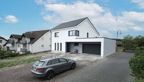 Modernes haus mit satteldach an der westkuste aust. Kundenhauser Mit Satteldach Zenz Massivhaus
