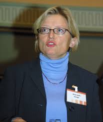 Utrikesminister ann linde (s) vid ett utrikesministermöte i bryssel i juli. Anna Lindh Wikipedia