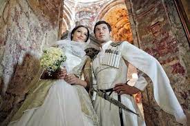 Georgian Wedding Georgian Weddings Traditional Wedding Dresses Traditional Outfits