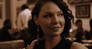 Summer Tully's Instagram, Twitter & Facebook