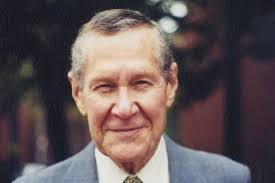 Irving Singer, professor emeritus of philosophy, dies at 89