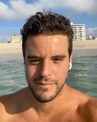 Damn. Your boy is 30 now. , Had a solid year. Made a bunch of new homies  and got to spend a ton of time with my OGs. Built a few businesses with  dope partners and team members. Finally allowed myself ...