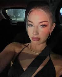 Lilli Ulani Malone (@lilliulanii) • Instagram photos and videos