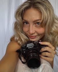 feelin inspired lately 🤍 had a really good talk recently with a friend  that reminded me of the limitless potential we have, of the power of  creativity and what harnessing it can