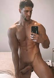 Curated Cocks: All-Stars Collection of Rare Full-Frontal Nudes - Nude Men,  Nude Male Models, Gay Selfies & Gay Porn