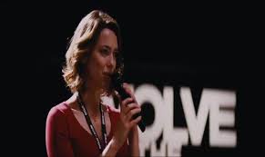 Transcendence is a 2014 american science fiction thriller film directed by cinematographer wally pfister in his directorial debut, and written by jack paglen. Transcendence Film Trailer Kritik