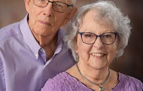 Ananda Lewis, former MTV VJ who shared breast cancer journey, has died at  52 -newspressnow.com