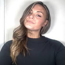 Brittney Roe's Instagram, Twitter & Facebook