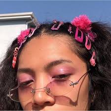 90s hair aesthetic butterfly clips largest wallpaper portal. Best Hair Clips Trend This Summer Back To 90s 90s Hairstyles Aesthetic Hair Hair Styles