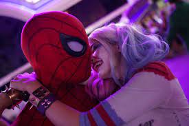 Spidey pulled Harley Quinn : r/Spiderman