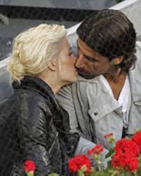Ein jahr vor der trennung sprachen die zwei sogar vom heiraten. Lena Gercke Sami Khedira Kusse Am Spielfeldrand Gala De