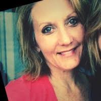 Jana Hackett's Instagram, Twitter & Facebook