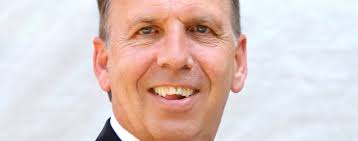 Book Jacob Haugaard stand-up