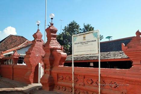 Masjid merah panjunan