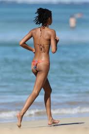 Willow Smith Nude and Sexy Photo Collection - Fappenist