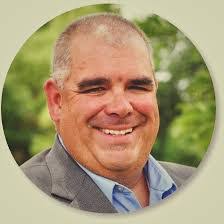 Edward Labadie's Instagram, Twitter & Facebook