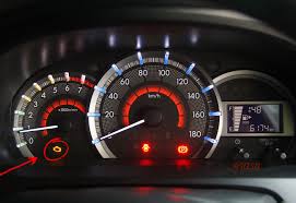Baru saja sampai rumah dan memarkirkan mobil di garasi, mendadak indikator check engine mobil menyala. 6 Sebab Lampu Engine Avanza Menyala Cara Mengatasinya Rjasa