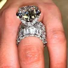Pin By Andrea Jorde On Diamonds Beautiful Diamond Rings Beautiful Rings White Gold Rings