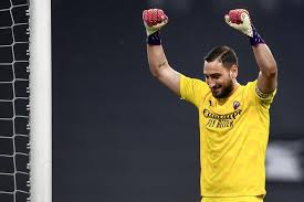 He currently resides in naples, italy. Paris Saint Germain Close To Finalizing Deal For Ac Milan Goalkeeper Gianluigi Donnarumma