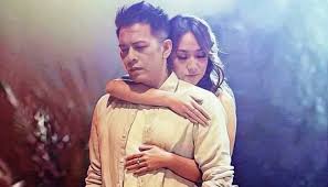 Genap setahun kepergian ashraf, kisah cinta bunga citra lestari yang menginspirasi Lirik Lagu Mencari Cinta Noah Feat Bunga Citra Lestari Smart News Tapanuli
