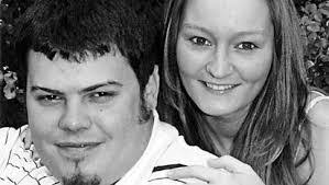 Lynn Cottingham's Instagram, Twitter & Facebook