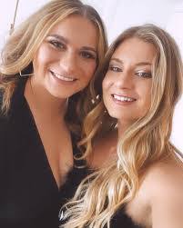 Karlie Clark's Instagram, Twitter & Facebook