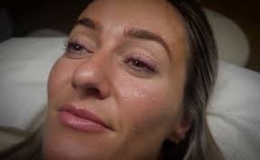 Katie Everitt (@thelasherstouchdubai) · Dubai