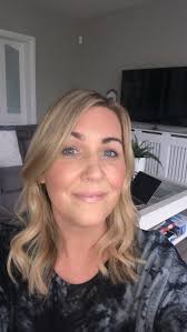 It's been a while since I've introduced myself. My name is Helen Barry and  I'm the content creator behind the page Helen Barry who post uplifting  messages everyday 👋🏻🤍