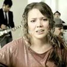 Listen to Carlos Baute