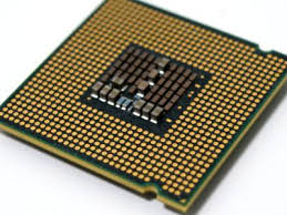 Az egyetlen jarhato utat az epyc/tr4 fele leszoritasnal latom, viszont annal draga a foglalat es celszerszam jar hozza. Lga 1718