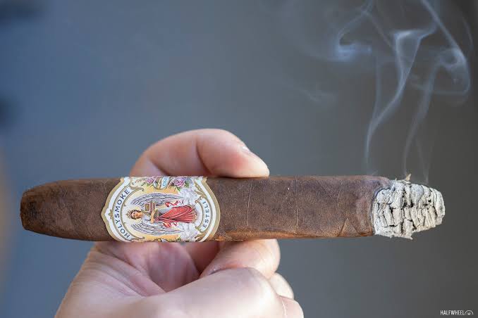 HolySmoke Genesis | halfwheel