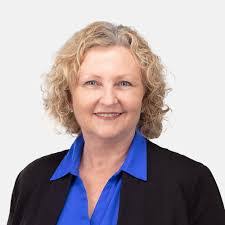 Debbie Hilliard's Instagram, Twitter & Facebook